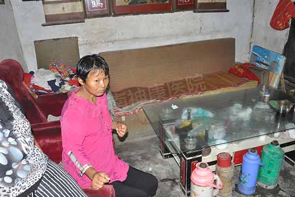 �񿵷�ƶ�ذ��ж�����Ԯ�����������20������Ǯҽ�ε�������